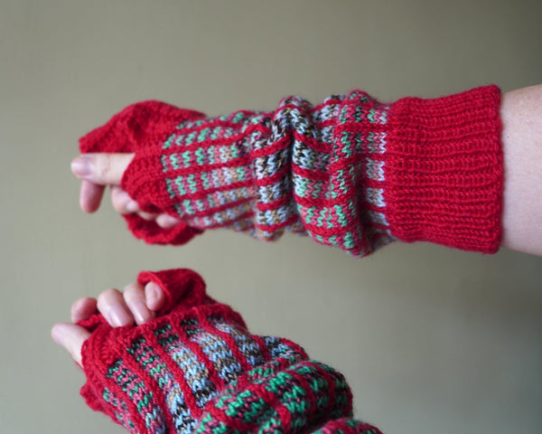Holiday Feels - Mini Sock Yarn Bundle (120g)