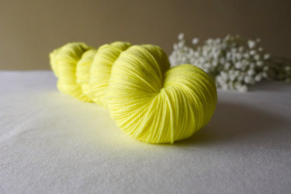 Luxe Merino - Neon Yellow